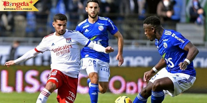 Soi kèo Lyonnais vs Strasbourg: Điểm qua phong độ